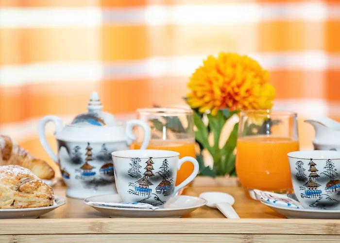 Lovely In Center Of *