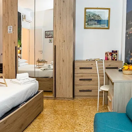 Apartment Lovely In Center Of Sorrento