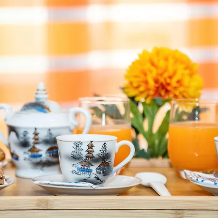 Lovely In Center Of *