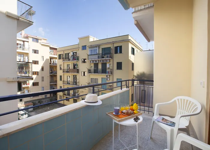 Appartamento Lovely In Center Of Sorrento